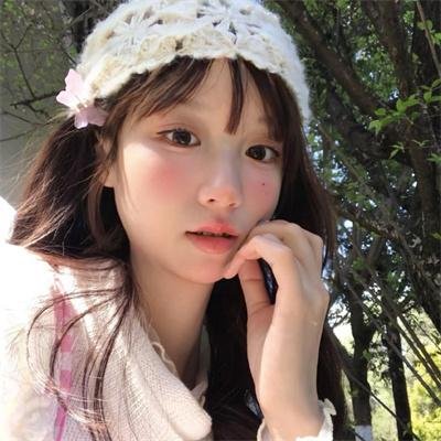 孔雀圣使请动心